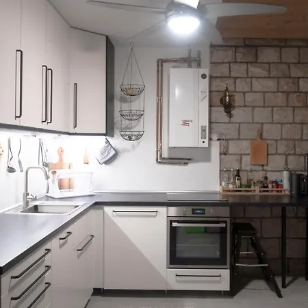 Authentic Family House Apartmán