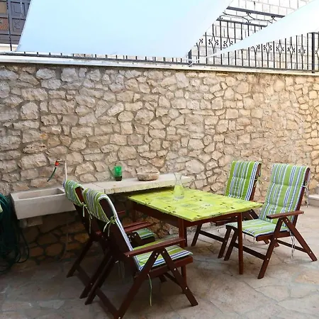Authentic Family House Apartmán *