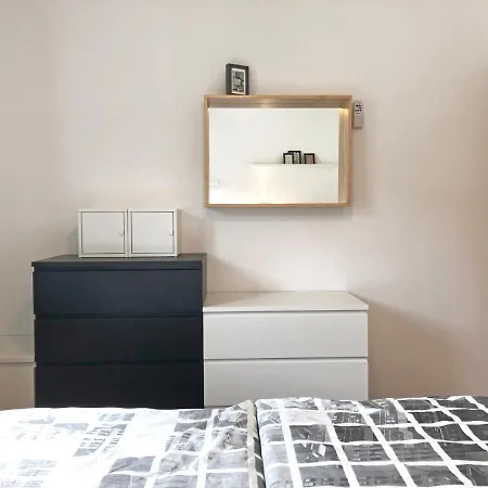 Authentic Family House